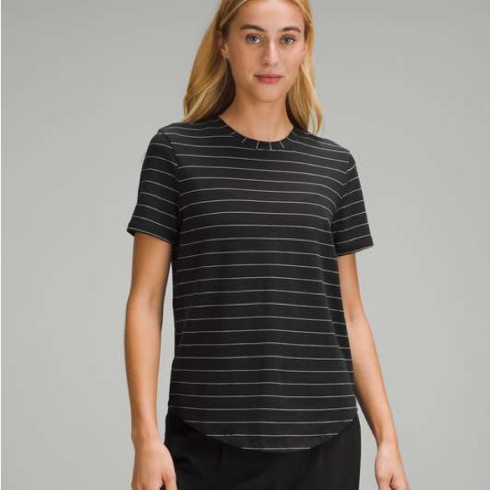 Lululemon Love Crew T-shirt